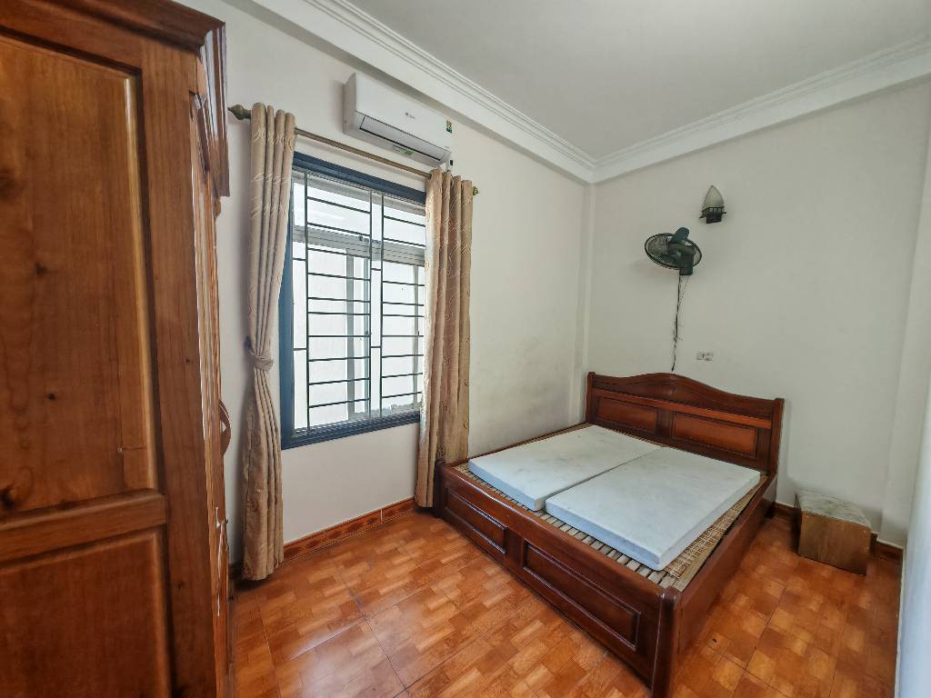 ĐÔNG NGẠC – NHÀ MẶT NGÕ THÔNG - Ô TÔ 7 CHỖ ĐỖ CỬA - KINH DOANH NHỎ - GẦN CHỢ